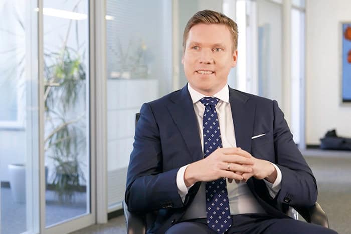 Porträt von Rechtsanwalt Vincent Döbrich, Partner bei BEISSE & RATH in Nürnberg.
